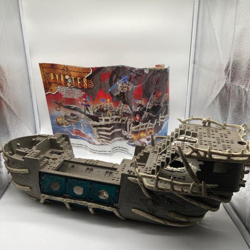 Mega Bloks Eye's Pyrates Dread Phantom Ship Pirates of The Caribbean Parts Only